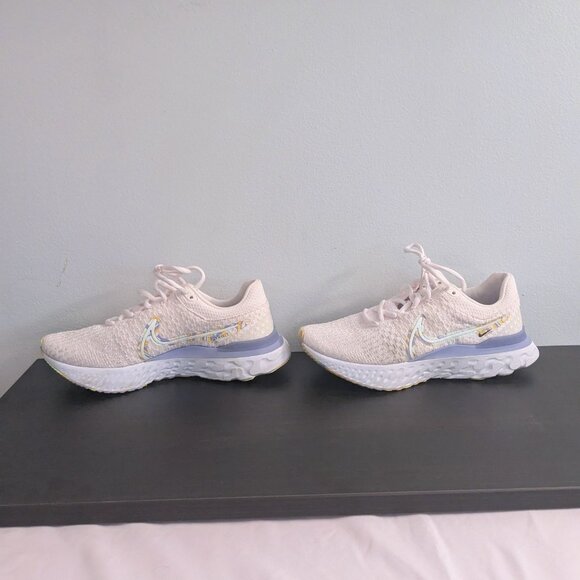 nike react flyknit pink 7.5 sneaker athletic shoe comfort - Picture 3 of 9
